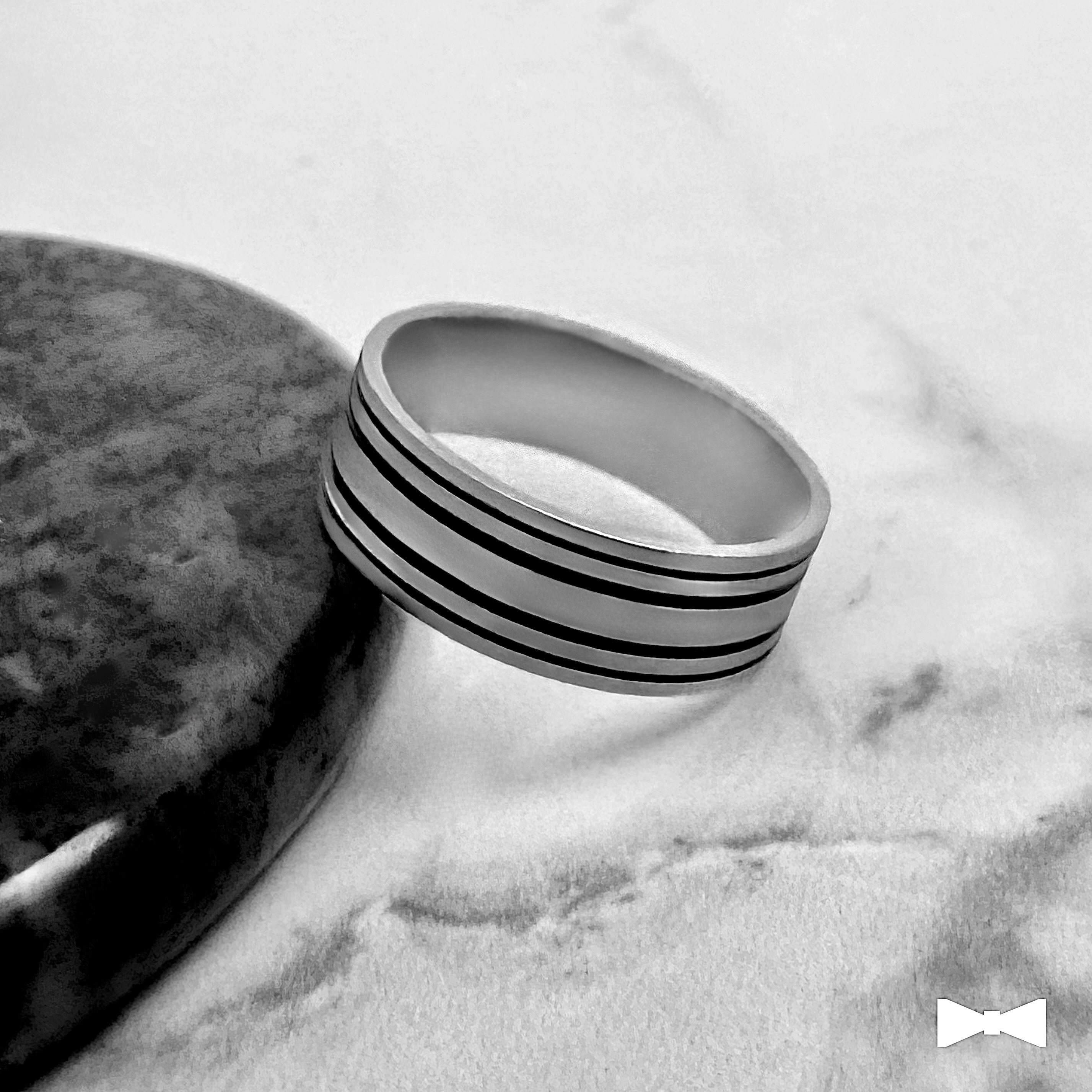 Anillo Black Line Zenith